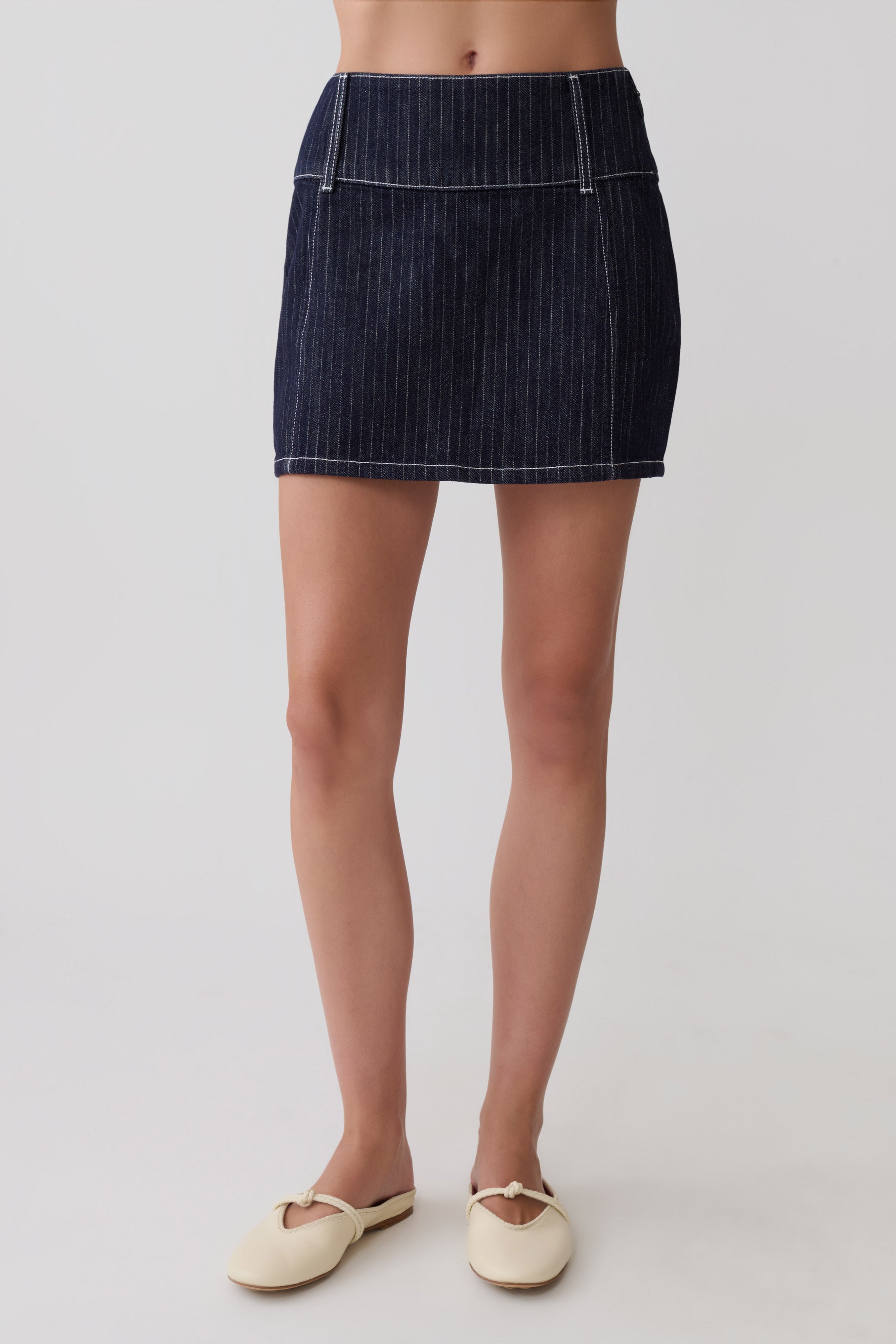 Loraine Mid Rise Denim Mini Skirt - Indigo Pinstripe